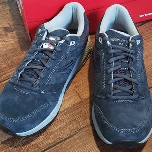 New Balance Women's Walking Shoe NWT